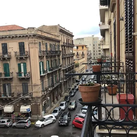 Appartamento Alessandro Al Porto Palermo Esterno foto